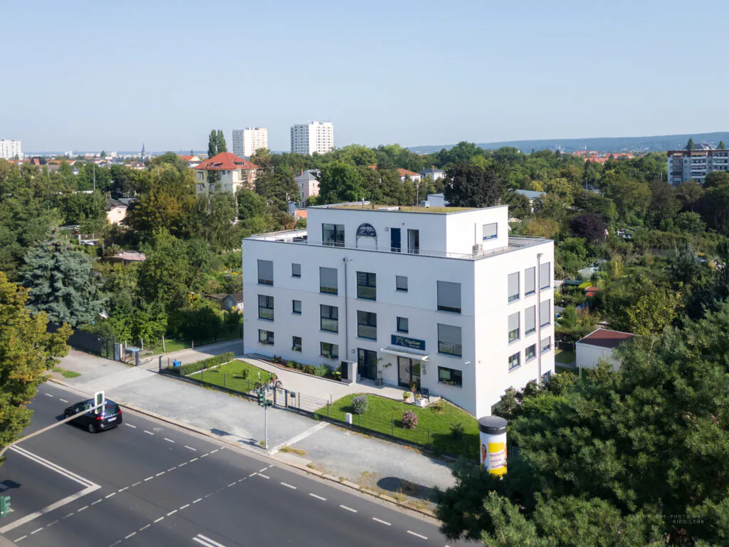 Luftaufnahme des Pflegehauses von Pflegeteam Simone Timpe in Dresden